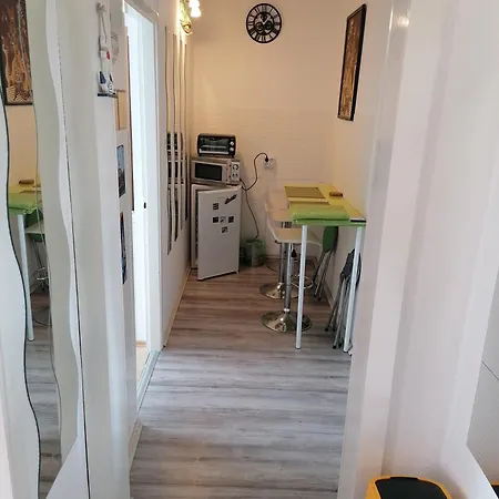 Lägenhet Luna Apartman501 *